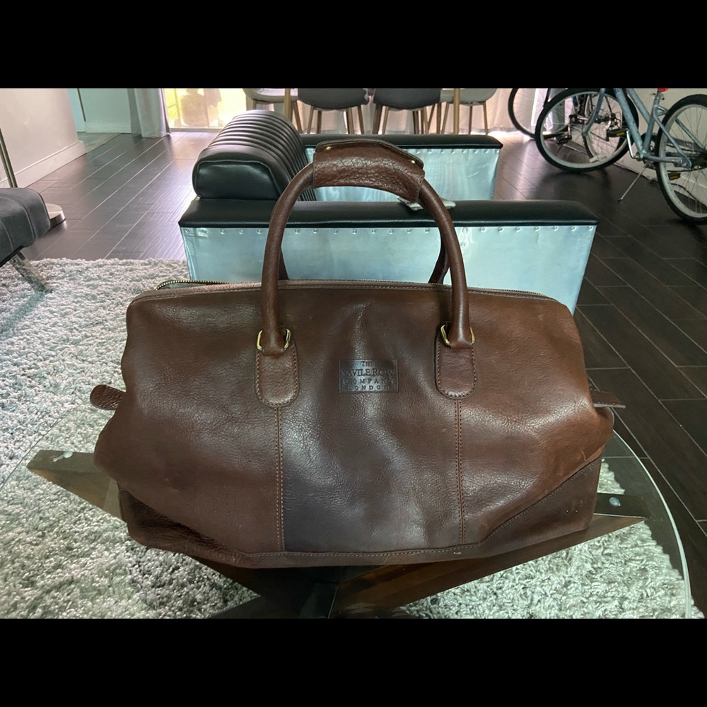 Leather brown travel bag
